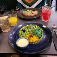 Very nice meal at The Avocado Show in Leidschendam