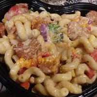Custom mac bowl with Beyond Sausage, vegan cheese and veggies at I Heart Mac & Cheese in Naples