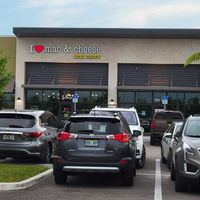  at I Heart Mac & Cheese in Naples