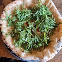 Artischokencreme vegan pizza at Pizza Quartier in Vienna