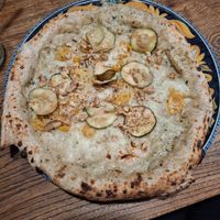 De Felicia vegano at Pizza Quartier in Vienna