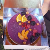 Strawberry and blueberry raw vegan cake. It tastes awesome! at Răsfățul Vegan in Alba Iulia