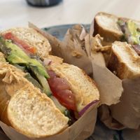 Vegan bagel at Bagels Lepu in Mexico City