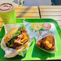 Trio meal: Western burger, chickun tenders, dark chocolate shakee #Veganuary at Plant Power Fast Food in Hollywood
