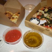 Vida Verde pizza and Knots made vegan with oil and dip on the side mmmmmm  at Pizza Bruno in Orlando