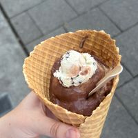   at Eisbrunnen - Vegan Ice Cream in Munich