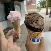 Chocolate peanut butter vegan “ice cream” on right side. Not good. Don’t get lol but chocolate cone is vegan and was delicious.  at Goody Bassett's Ice Cream in Stratford