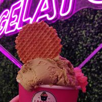 Strawberry and pistacchio at I Scream Gelato in Miami Beach
