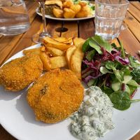 Sea cakes and Sunday roast  at E3 Vegan in East London