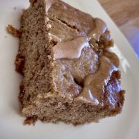 Beautiful apple cake  at Sabor A Vida Cafe & Deli in Vista