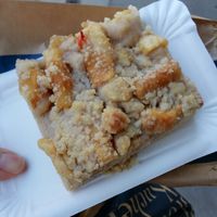 Veganer Apfelkuchen at denn's Biomarkt - Ottensen in Hamburg