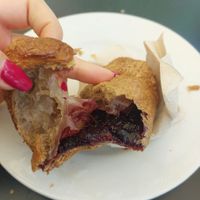 lampone e fiori di sambuco at Verso Coffice Catania in Catania