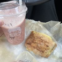 vegan bec and smoothie   at Gregorys Coffee in Paramus