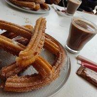 Churros et chocolat chaud au lait de soja at COCONUTS in Vieux-boucau-les-bains