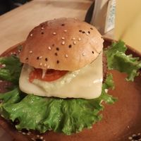 Hamburguesa at Calavera Coyote Pulquería in Puebla