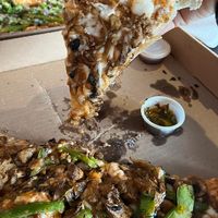 Fat, fluffy Pieces. 2 Dips included at Salvaxe in Mexico City