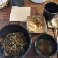  at Kkot Bape Pida - 꽃 밥에 피다 A Flower Blossom on the Rice in Seoul