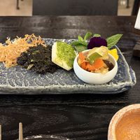   at Kkot Bape Pida - 꽃 밥에 피다 A Flower Blossom on the Rice in Seoul