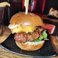 Cheesy 3d printed vegan meat Burger at Pinchos in Oerebro