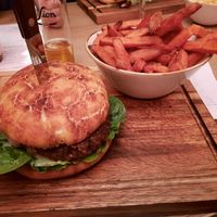 Der Beyond-Burger at LUSTiS 53.6 in Schenefeld