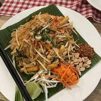 Amazing Pad Thai   at Jasmine Siam Kitchen  จัสมิน สยาม คิทเช่น in Bangkok
