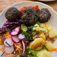 Plat du jour /bowl at Enfants Terribles Café in Rennes