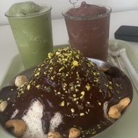 Bingsu with Valrhona Chocolate and Matcha Shake and Chocolate Shake  at Pan Honesta 빵어니스타 - Itaewon in Seoul