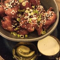 Spicy cauliflower wings  at Meet Vegano in Malaga
