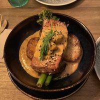 Broccolini main dish  at Meet Vegano in Malaga