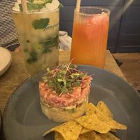 Tomato tartare, weissbier mojito,rooibos Iced teaa  at Meet Vegano in Malaga