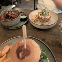 Cauliflower and tartare at Meet Vegano in Malaga