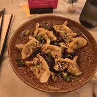 Dumplings 🤤 at Meet Vegano in Malaga
