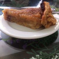 Vegan apple pie at Salsa Verde in Evora