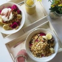Make-Your-Own smoothie bowls at Alchemy in Ubud