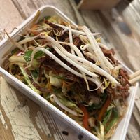 Student deal Chow mein + take away stuff 1€ 13€  at Wunderbar in Rotterdam