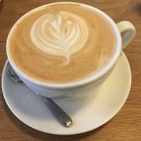  at MIGNON Café in Paris