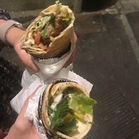 6€ for falafel wrap, 5€ caviar d‘aubergine  at Cham in Avignon