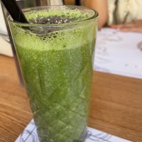 Shrek smoothie  at Barakokula in Split