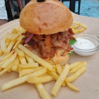 Burger at Barakokula in Split