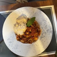Hasta La pasta: pasta in a marinara sauce with vegan ‘Stracciatella'  at Barakokula in Split