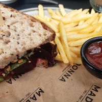 Veganized "Clubsandwich vega" (1/2 of it 😅) at MADONNA in Amersfoort