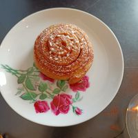 Cinnamon roll at Julie's Cafe in Gothenburg