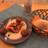 Hummus, falafel and pita bread  at Shalom in Albufeira
