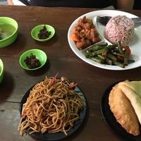 Menu sets at Healthy U in Cebu