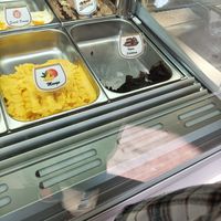 Mango und Schoko at Eis Glück in Hamburg
