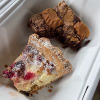 Biscoff brownie (my FAVE) and fruit tart  at Grain and Grind in Inverness