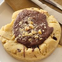 Vegan cookie at Grain and Grind in Inverness