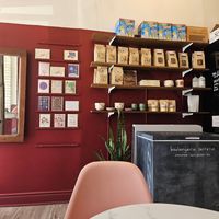  at lu & i in Montreal