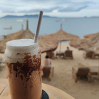 Thai Choco Tea with almond milk at Summer by Coco Tam's in Koh Samui