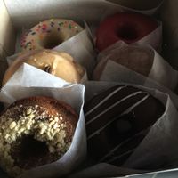 yum at Fonuts in Los Angeles